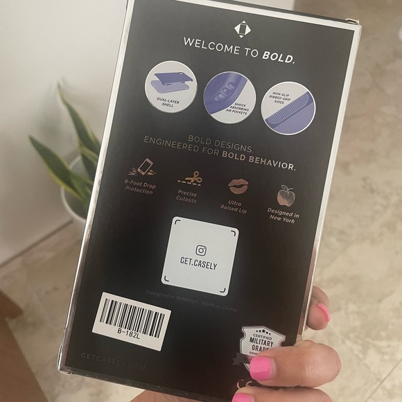 *SOLD* NWT iPhone 12 Mini Case - Picture 2 of 3